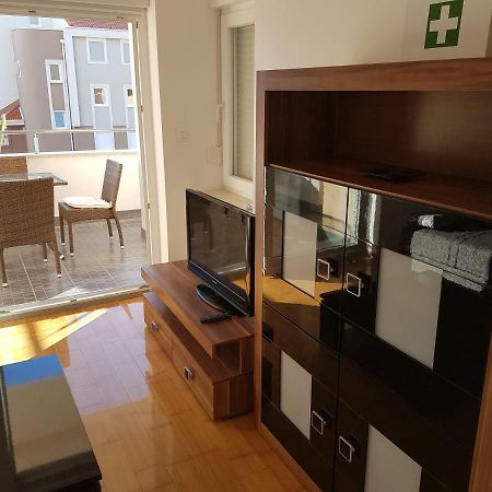 Apartment Novalja 4+2 Экстерьер фото