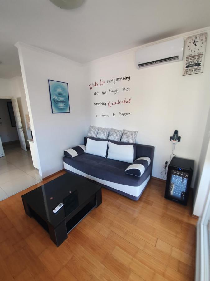 Apartment Novalja 4+2 Экстерьер фото