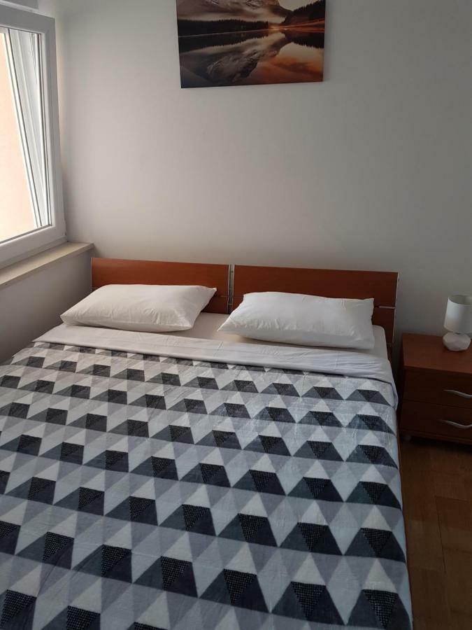 Apartment Novalja 4+2 Экстерьер фото